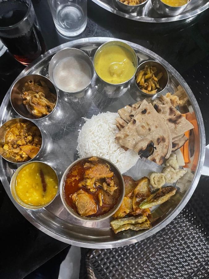 Mithila Thali By Chef Santosh Shah Hotel Janakpur Luaran gambar